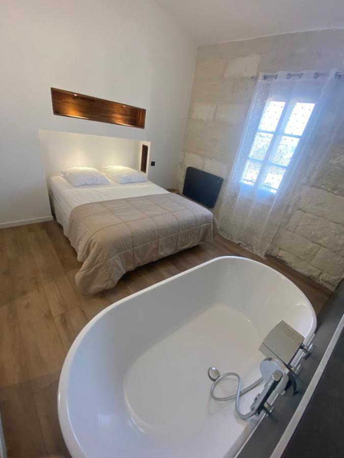 Loft Spacieux Au Coeur Des Remparts D'Эг-Морт Экстерьер фото