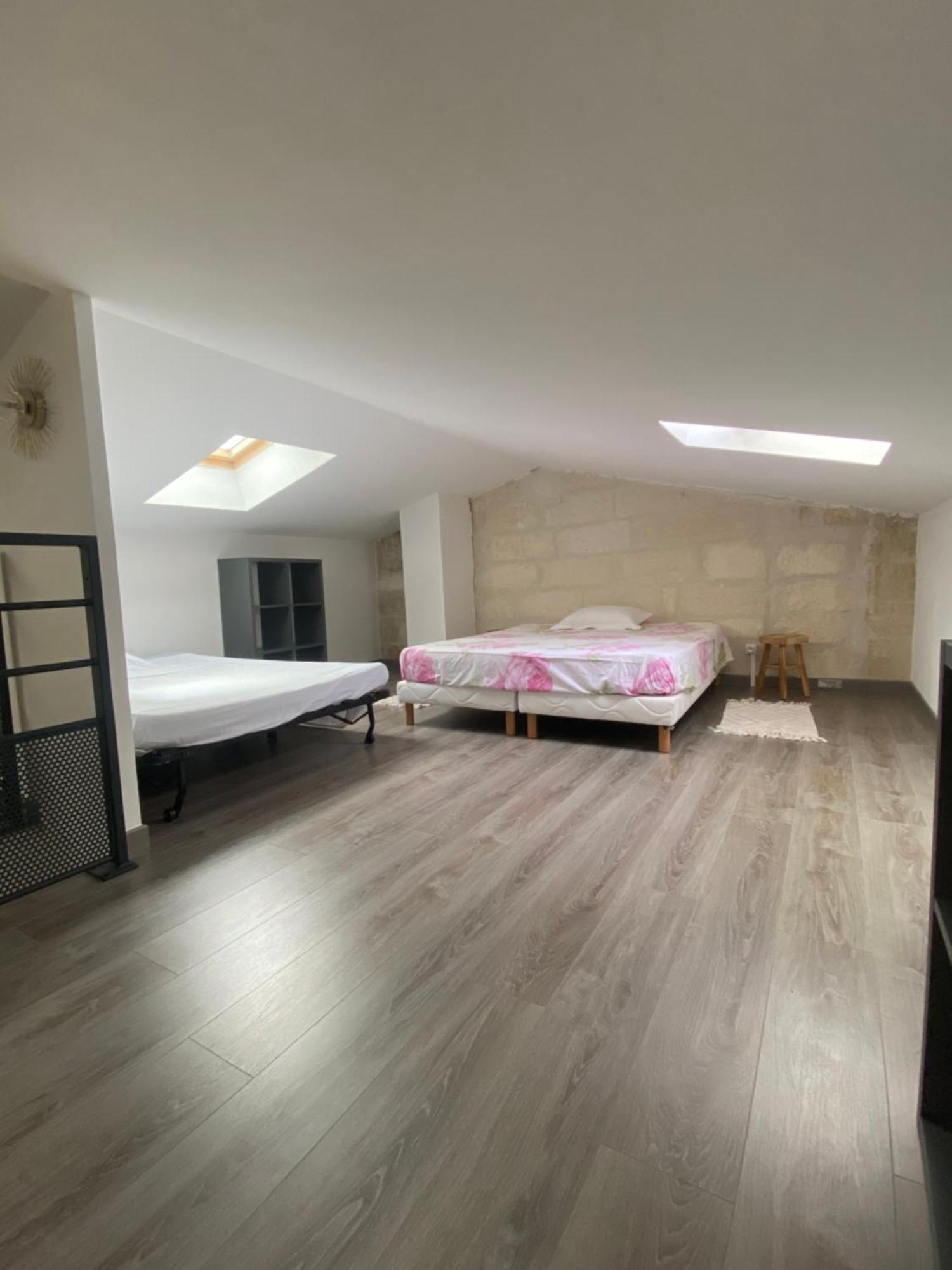 Loft Spacieux Au Coeur Des Remparts D'Эг-Морт Экстерьер фото